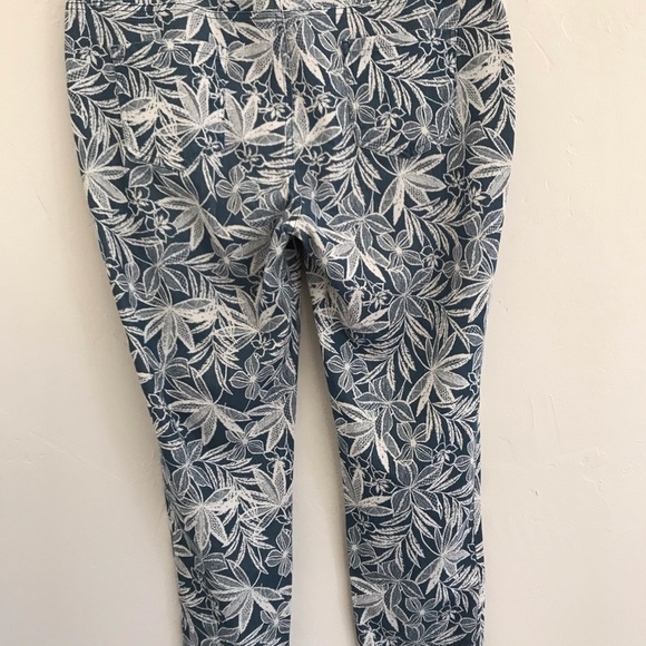 Denim Leggings - Picture 2 of 5